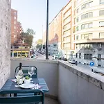 Centrale-Duomo 10Min - Cozy Apapartment - Wifi Netflix